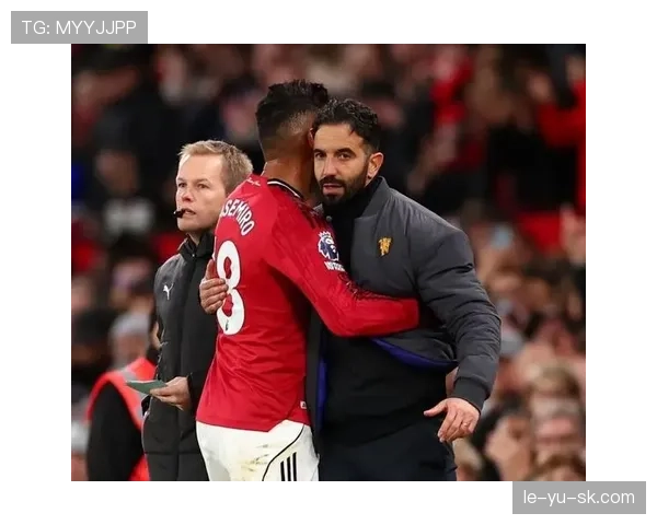 卡塞米罗关键助攻助曼联逆转取胜，红魔状态回暖重拾胜利信心