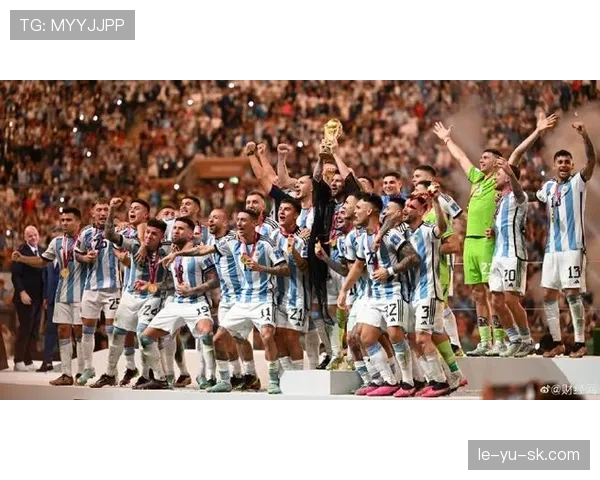 梅西率阿根廷勇夺世界杯冠军，传奇表现再书足坛新篇