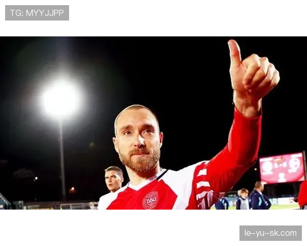 埃里克森职业轨迹回顾：逆境中崛起的足球传奇诠释坚韧精神