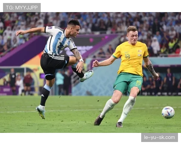 努涅斯跑位优势明显,终结效率短板为何如此突出? 努涅斯跑位优势明显,终结效率短板为何如此突出?