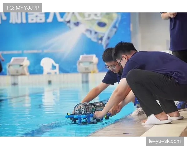 莫德里奇家冰箱里只有鸡胸肉和水，这人是拿自己当机器人养的？